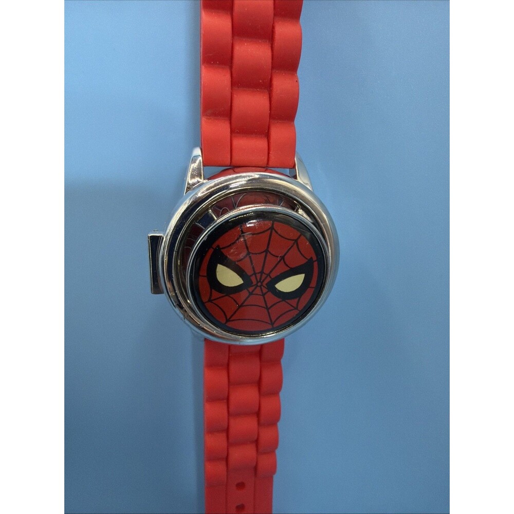 Spiderman Action Spinner Flip Cover LCD Kids Watch Red Band Accutime New Battery